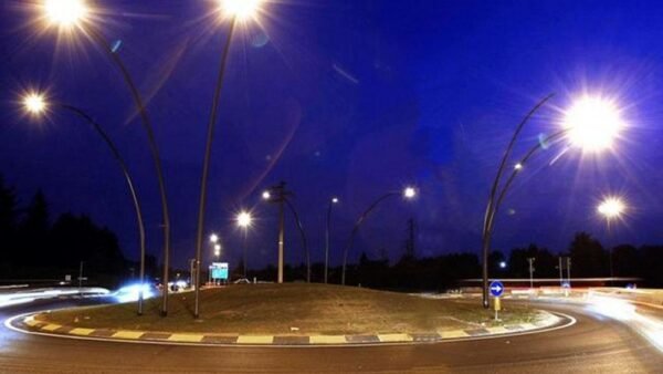 Si completa la pubblica illuminazione sul tratto di strada provinciale per l’aeroporto