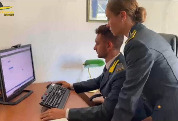 Palermo: sequestro preventivo di immobili e denaro per oltre 1,5 milioni di euro a due società palermitane