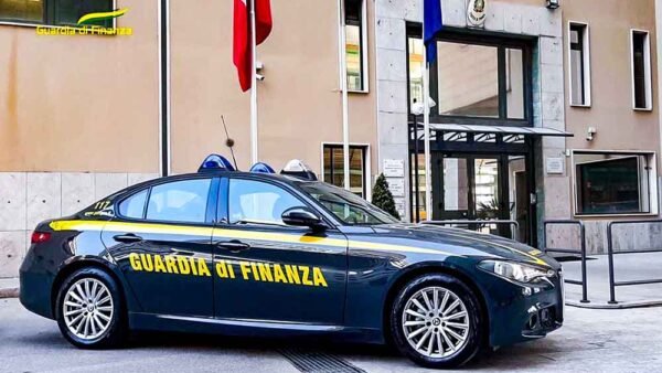 Palermo, GdF: truffa bonus facciata, sequestro da 3,5 milioni a imprenditore antimafia