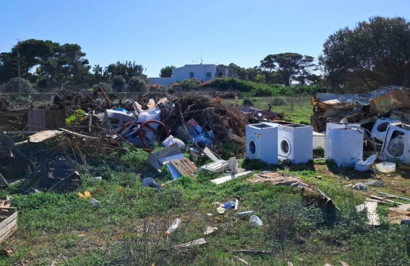 Scoperta a Favignana discarica abusiva, denunciato 62enne [VIDEO]