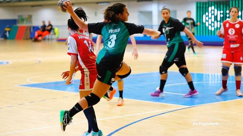 Il pregara, AC Life Style Handball Erice-Lions Sassari (domani, ore 18)