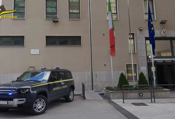 Terremoto nella sanità siciliana: appalti pilotati e mazzette. Dieci misure cautelari e 22 indagati.