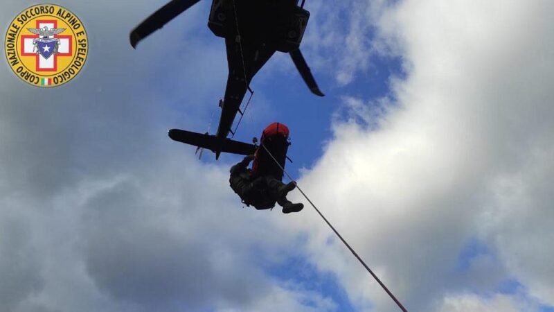 Zingaro, soccorsa escursionista ferita