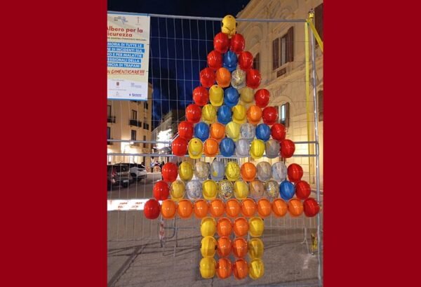 A Trapani l’albero di natale della sicurezza sul lavoro