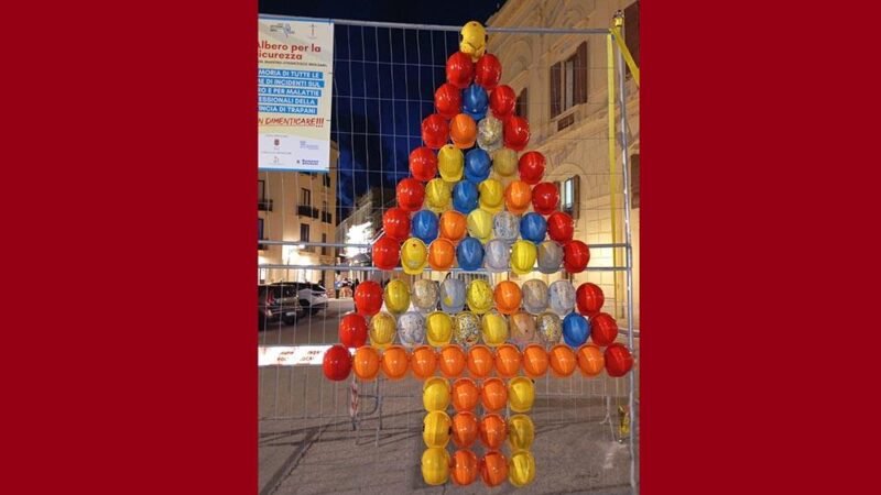 A Trapani l’albero di natale della sicurezza sul lavoro