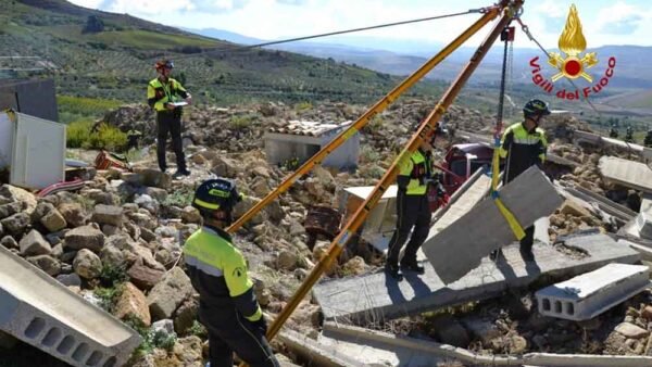 La Sicilia nella morsa di un violento uragano