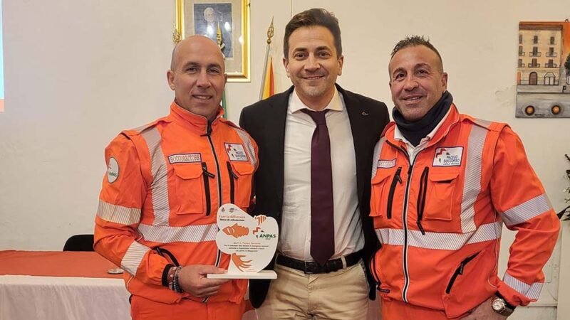 Due agenti in servizio al carcere di Favignana premiati dal Presidente Anpas