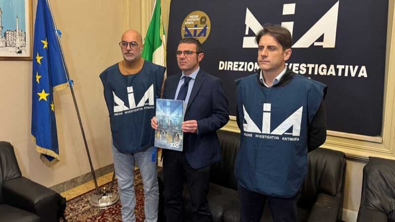 “Follow the money”, è il tema del calendario 2025 della Dia