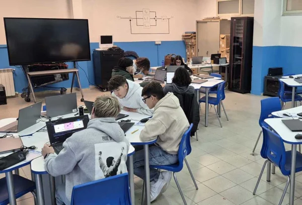 Trapani. Al “Leonardo da Vinci”, le selezioni per i Campionati Italiani di Informatica