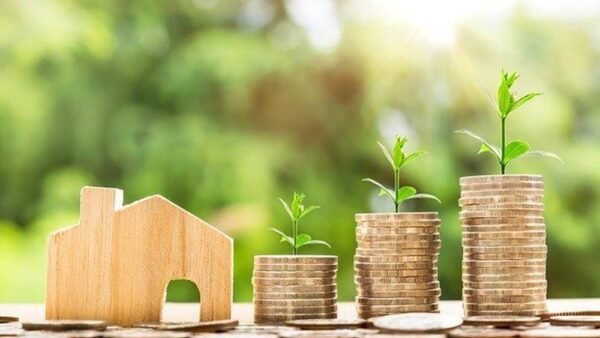 2025: Prospettive Economiche per Risparmiatori e Operatori Turistici a Trapani