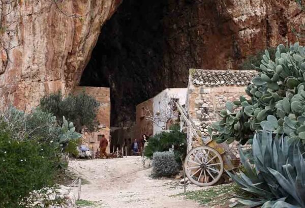 Natale a Trapani: Mercatini, Presepi e Spettacoli tra Tradizione e Magia