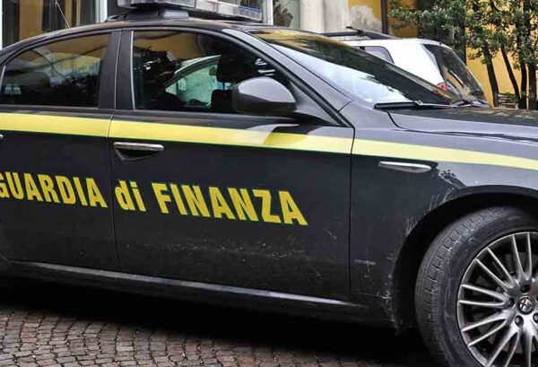 Catania. Sequestrati 1,4 milioni per frode su finanziamenti ai danni di una banca