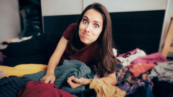 Che cos’è il consumismo? Esempi, influenza e passi verso un consumo responsabile