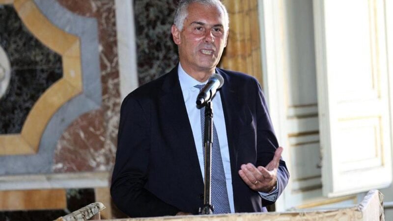 Aeroporti: Iv Sicilia, addio Aeroitalia a Trapani-Comiso è fallimento Schifani