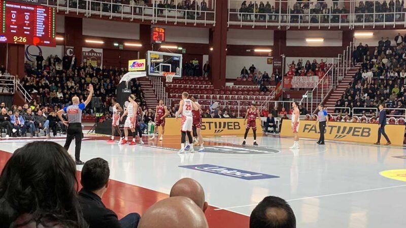Basket. Un Trapani devastante annienta l’Estra Pistoia