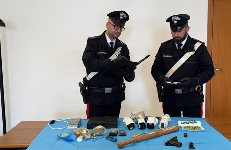 Tentato omicidio Marsala, i carabinieri sequestrano armi e droga [VIDEO]