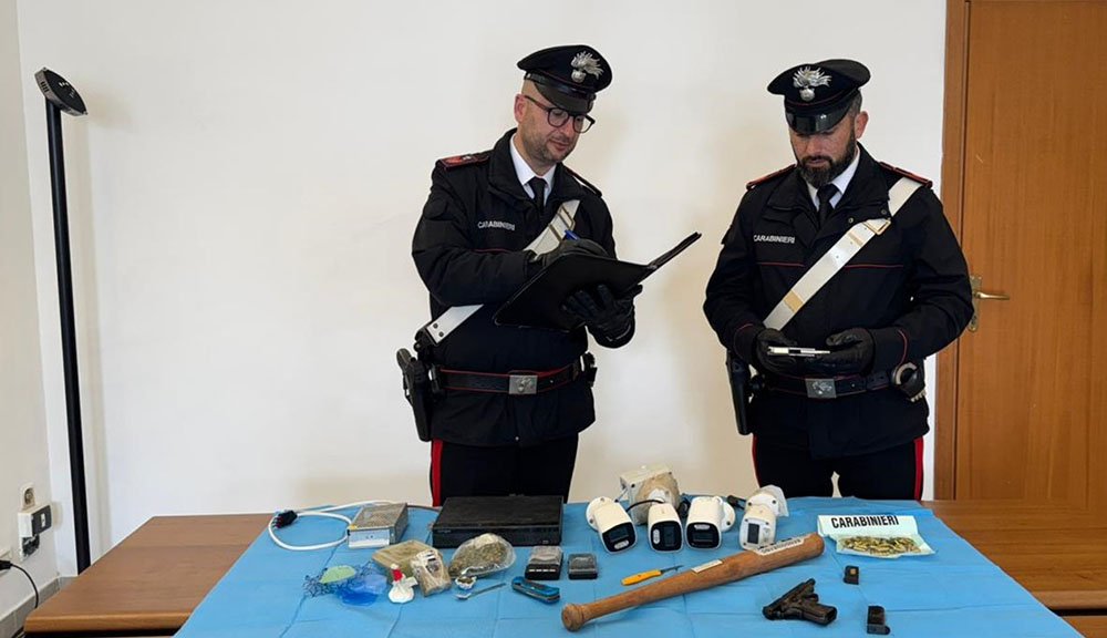 Tentato omicidio Marsala, i carabinieri sequestrano armi e droga