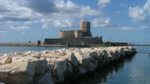 Il Castello della Colombaia di Trapani: Simbolo Storico e Culturale della Città