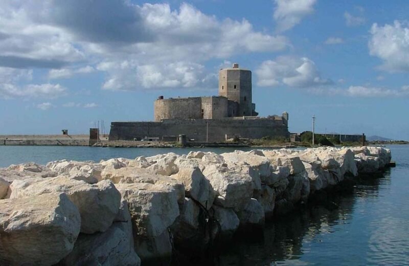 Il Castello della Colombaia di Trapani: Simbolo Storico e Culturale della Città