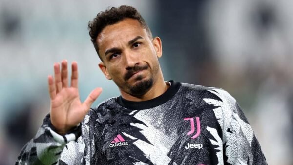 Addio a Danilo: Un Fulmine a Ciel Sereno per i Tifosi della Juventus [Video]