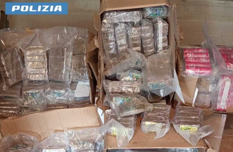 Droga. Arrestato corriere trasportava 80 chili di hashish