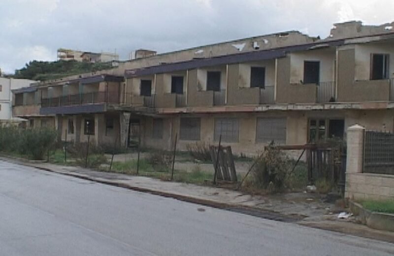 Dopo anni di abbandono, venduto il Motel Beach di Alcamo Marina