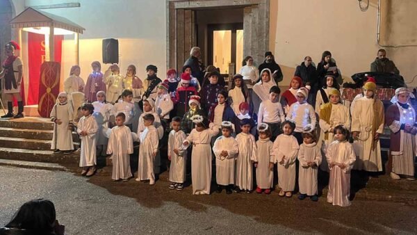 Il presepe vivente nel villaggio di Ummari, raccontato da una studentessa dell’Istituto Pertini