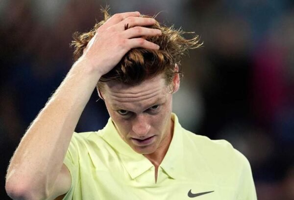 Jannik Sinner Squalificato: Cosa Accadrà al Tennista Numero Uno del Mondo?