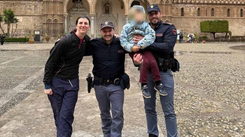 Turista perde il figlio di 5 anni, ritrovato dalla Polizia di Stato