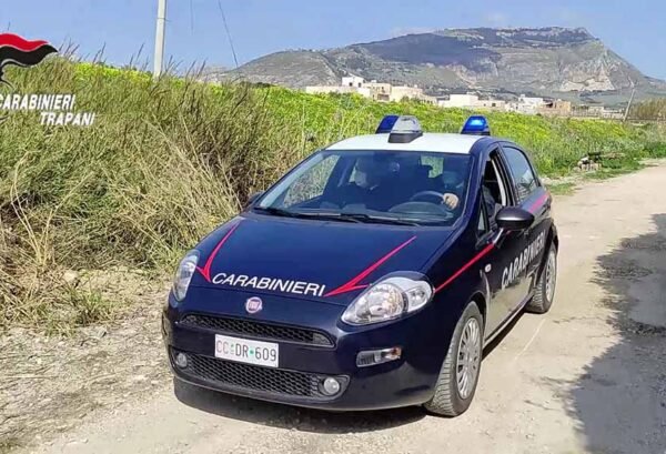 Sorpresi ad abbandonare rifiuti, denunciati