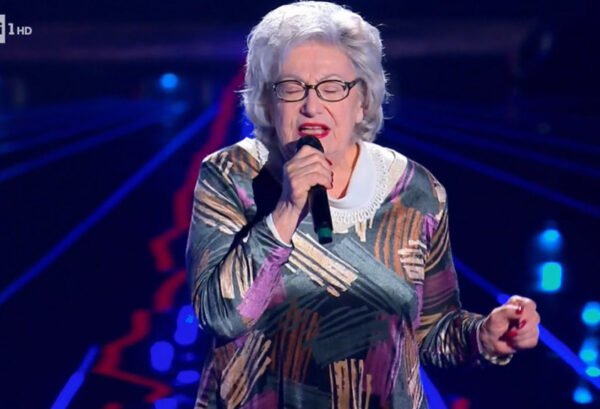 Maria Castiglione incanta tutti a The Voice: la trapanese che fa sognare [VIDEO]