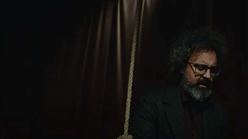 Simone Cristicchi a Sanremo 2025: Il Ritorno Emozionante con Quando Sarai Piccola