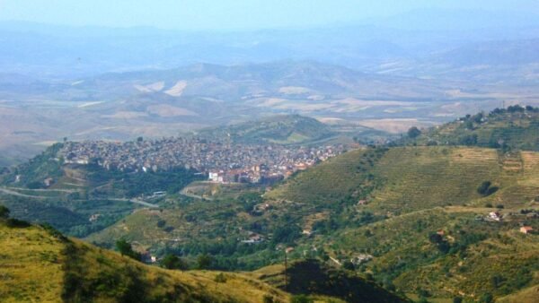 Carrapipi: Il Paese dal Nome più Simpatico della Sicilia!