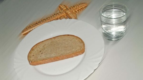 Mercoledì delle Ceneri: Inizio della Quaresima tra Digiuno e Penitenza