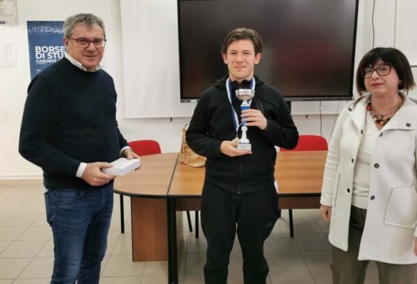 Domenico Moscato vola alla finale nazionale di matematica