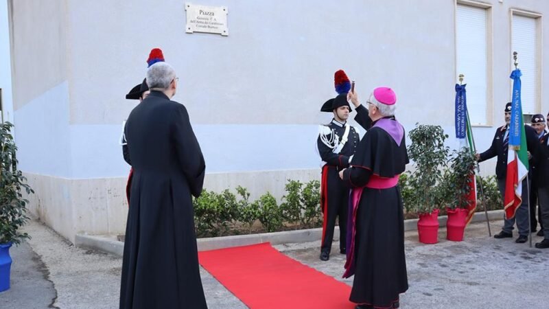 Castellammare. Intitolata al Generale Borruso, Piazza della Repubblica