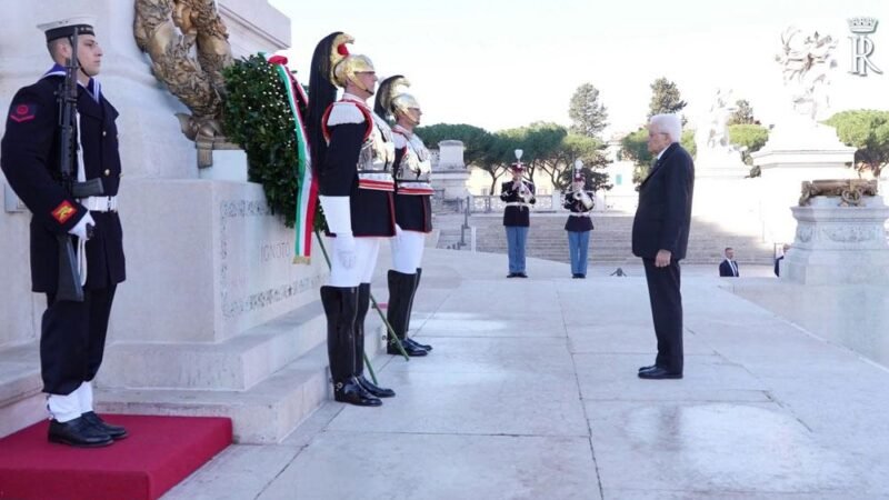 Giornata dell’Unità Nazionale: Mattarella all’Altare della Patria per celebrare l’Italia [Video]