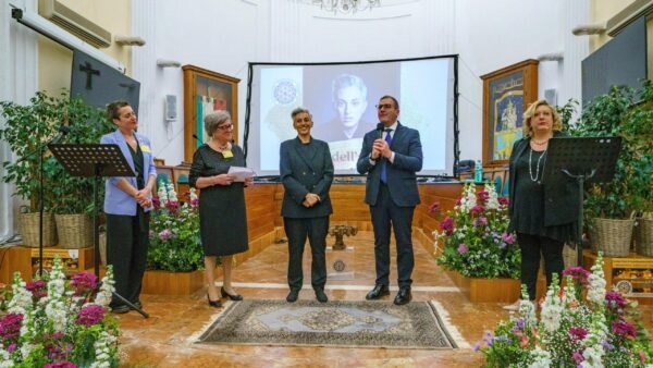 Cathy La Torre è la Persona dell’Anno 2024 a Castellammare