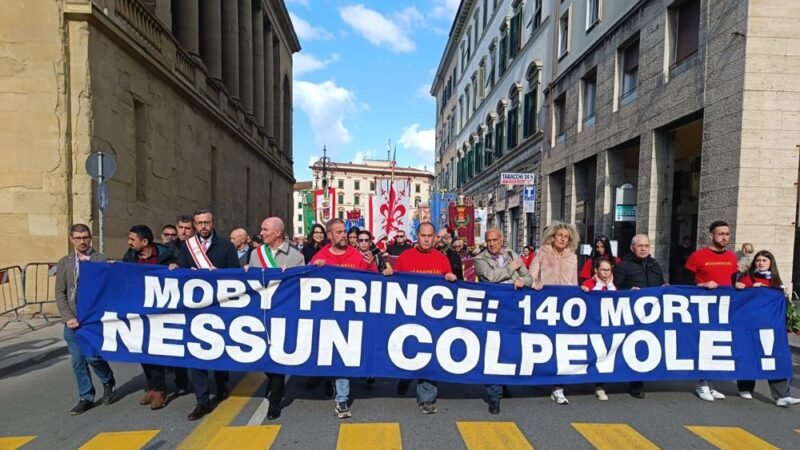 I familiari delle vittime della Moby Prince: Eni collabori nella ricerca della verità