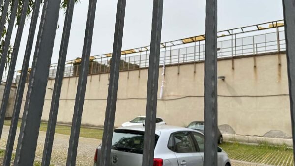 Acciuffati due dei tre detenuti minorenni evasi dal Malaspina