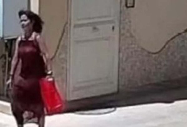 Floriana Calcagno, amante di Messina Denaro, sospesa dall’insegnamento