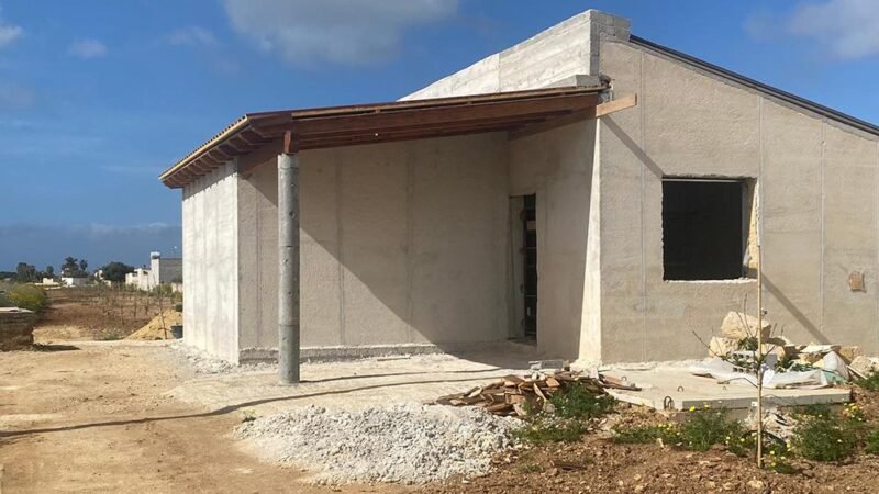 Sequestrata dalla polizia locale una villetta abusiva a Mazara