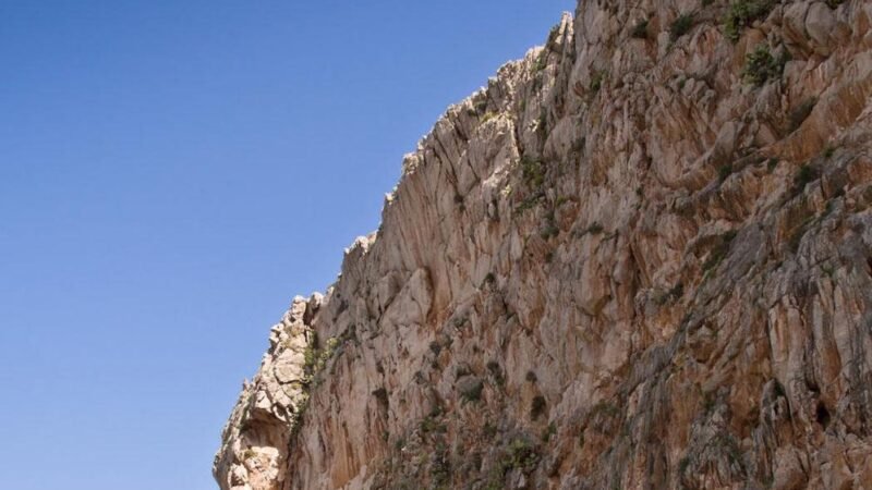 San Vito Lo Capo, vie d’arrampicata in sicurezza