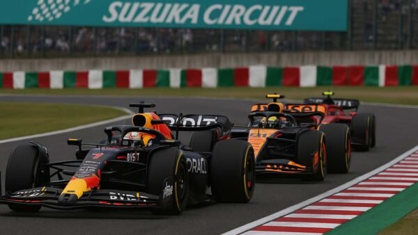 Verstappen domina a Suzuka, Ferrari ai piedi del podio