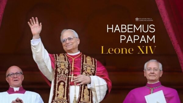 “La pace sia con voi, Dio ama tutti”, l’abbraccio di Leone XIV alla Chiesa e al mondo