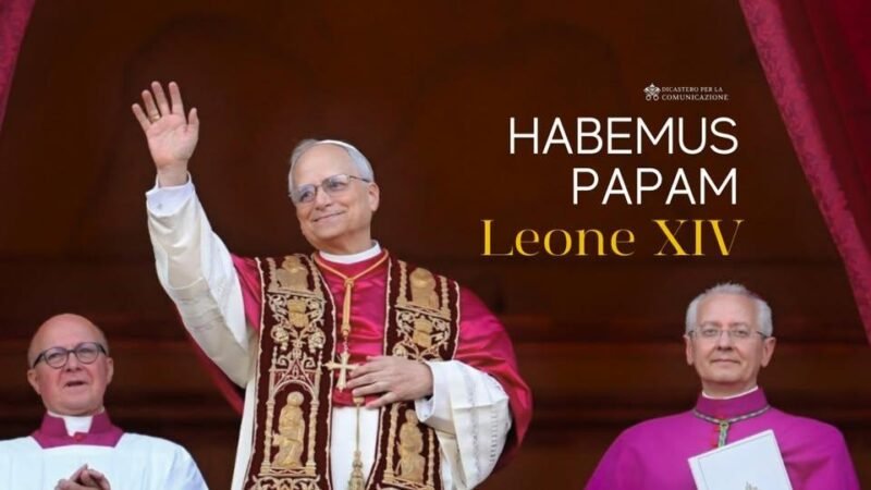 “La pace sia con voi, Dio ama tutti”, l’abbraccio di Leone XIV alla Chiesa e al mondo