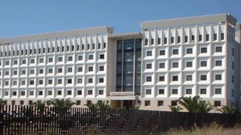 Siracusa. Denuncia richieste di sesso, arrestati poliziotto e 2 carabinieri