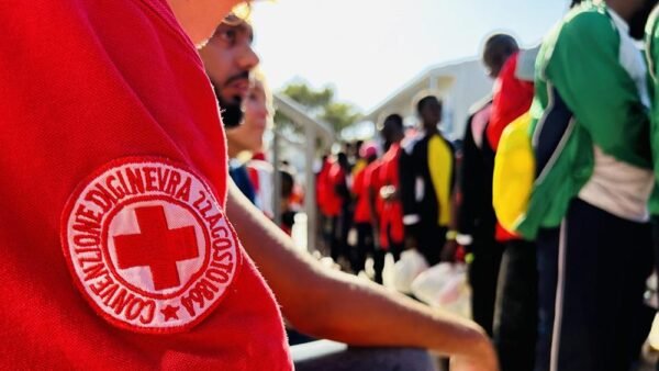 Gommone soccorso a Lampedusa, morti di sete due bambini e un uomo