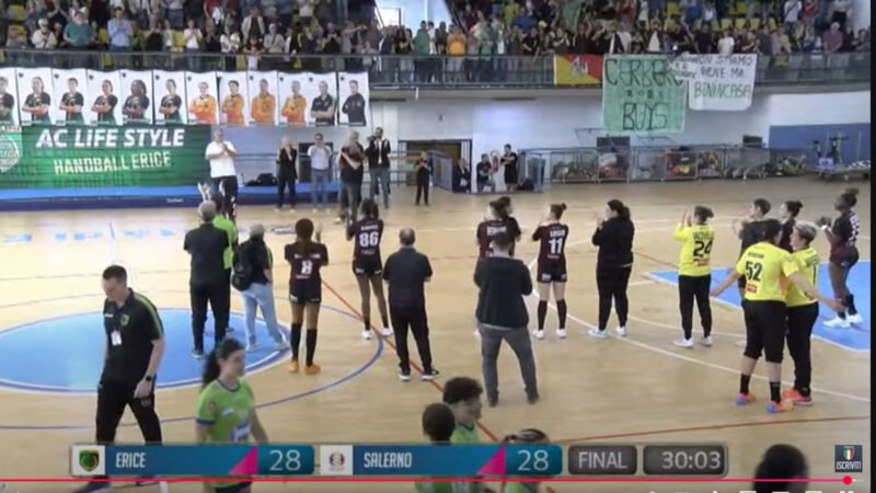 Erice e Salerno non si fanno male: 28-28 in Gara 1, lo scudetto si decide a Salerno