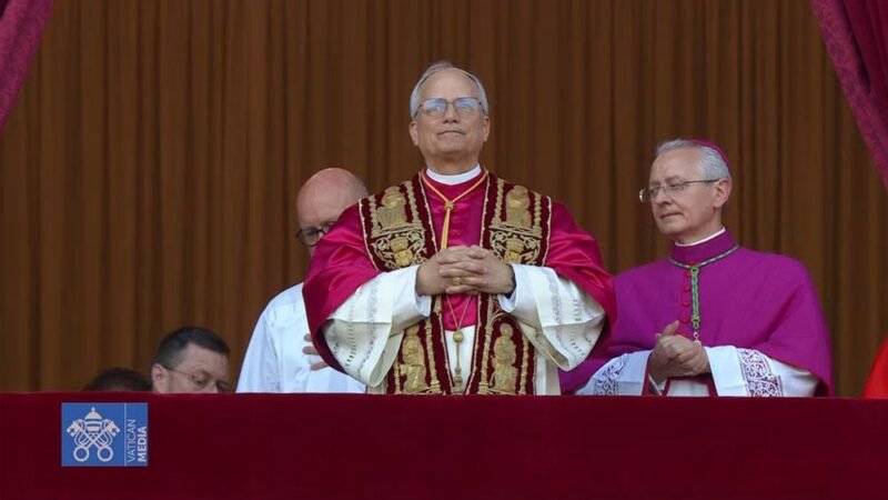 E’ il cardinale Robert Prevost, Papa Leone XIV, il successore di Francesco